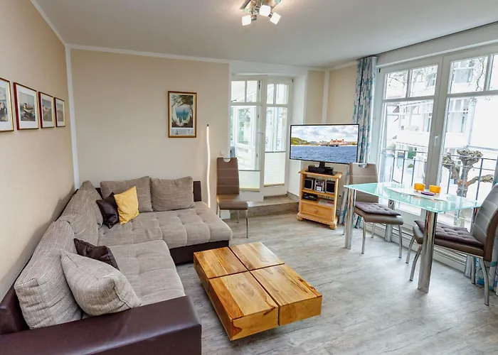 Villa Saxonia F640 WG 13 im ersten OG mit Wintergarten, strandnah