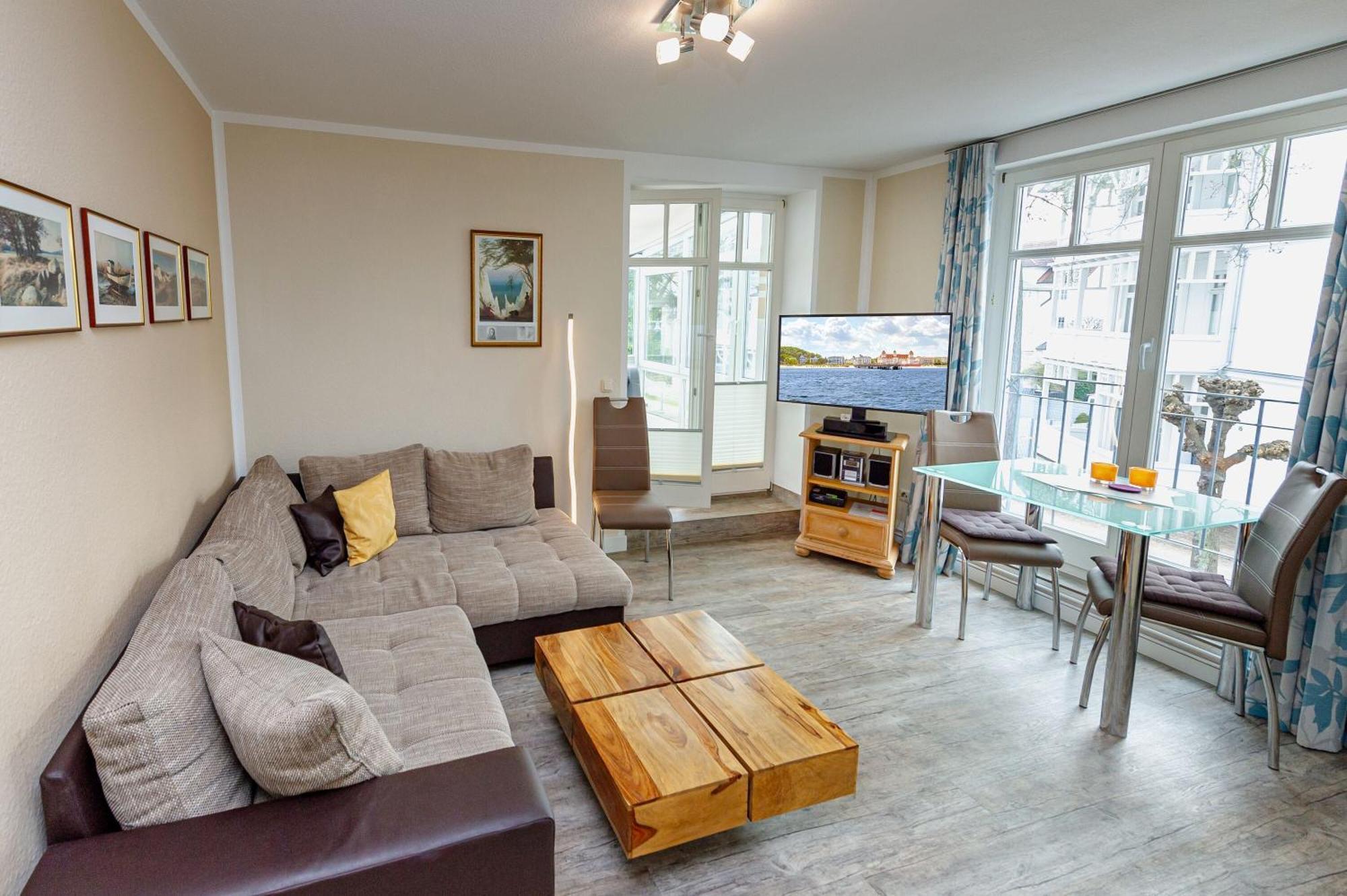 Apartment Saxonia F640 Wg 13 Im Ersten Og Mit Wintergarten, Strandnah *